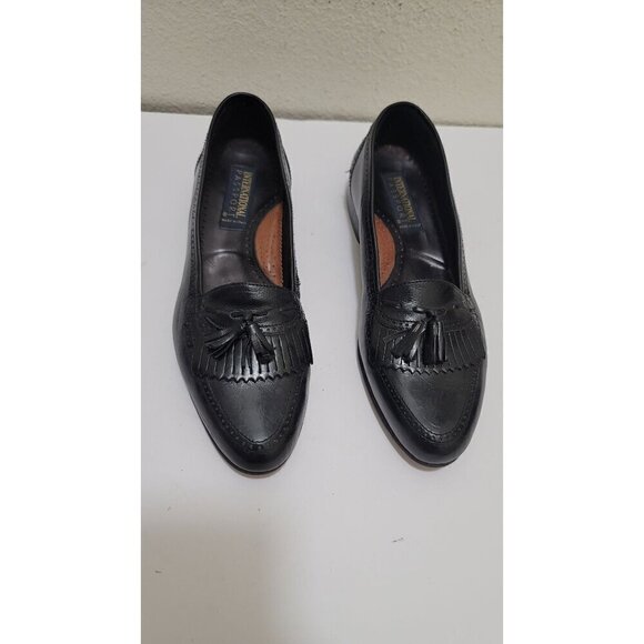 International Passport men's  Black Leather Slip-On Loafers With Tassel Detail S - Picture 2 of 13